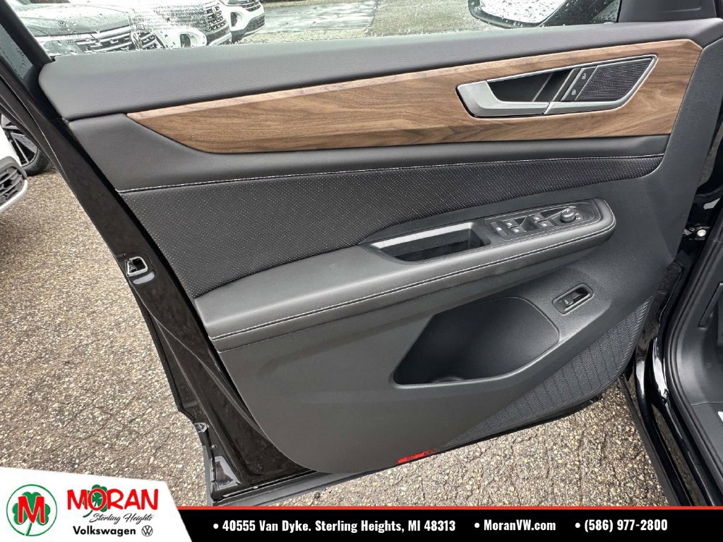 Used 2026 Volkswagen Atlas SE AWD/4WD image 11
