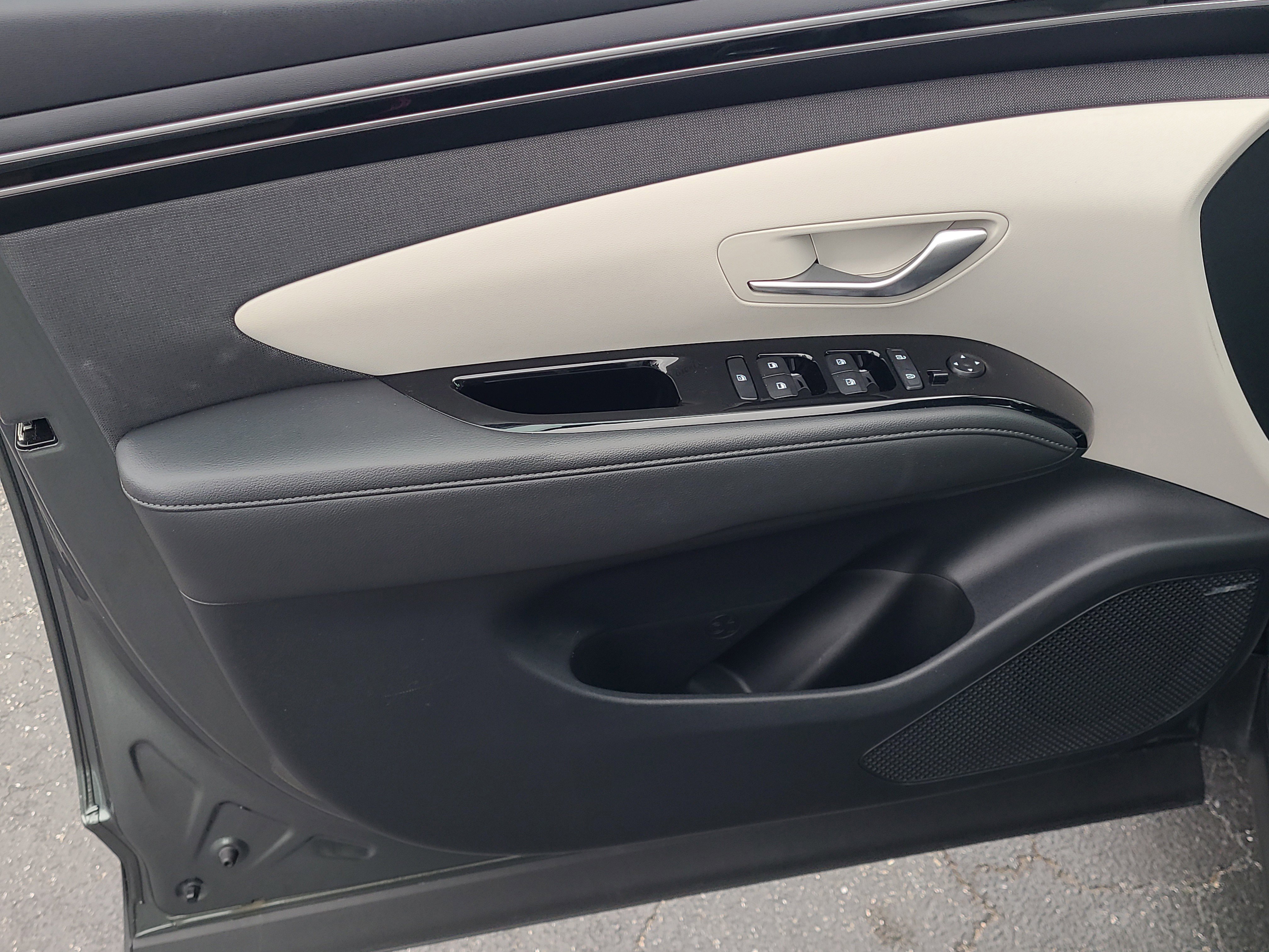 Used 2022 Hyundai Tucson Limited image 18