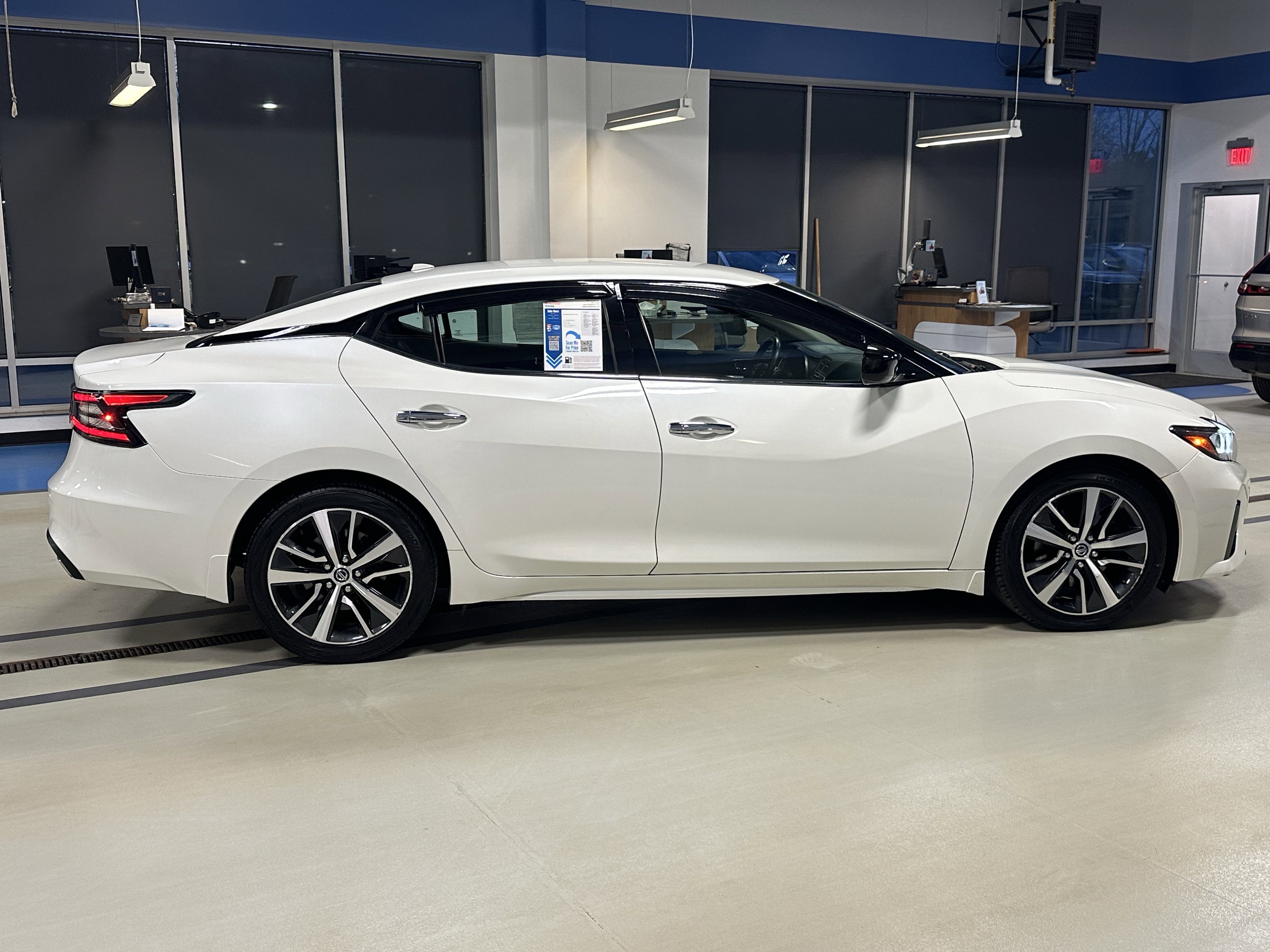 Used 2019 Nissan Maxima 3.5 S w/ Floor Mat Group image 19