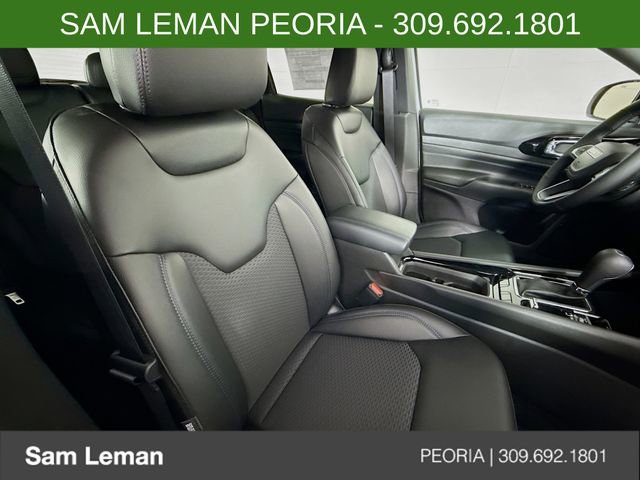 New 2026 Jeep Compass Latitude image 23