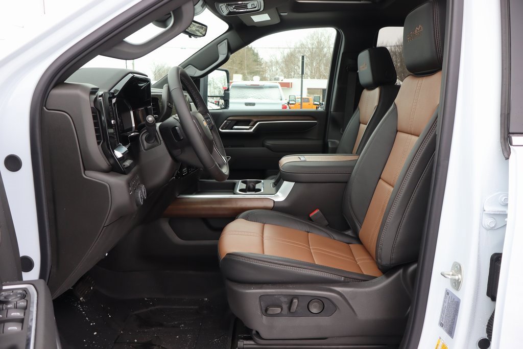 New 2026 Chevrolet Silverado 2500 High Country w/ Technology Package image 6