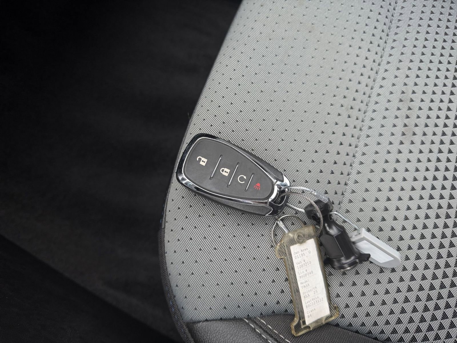 Used 2025 Chevrolet Trax LT image 22