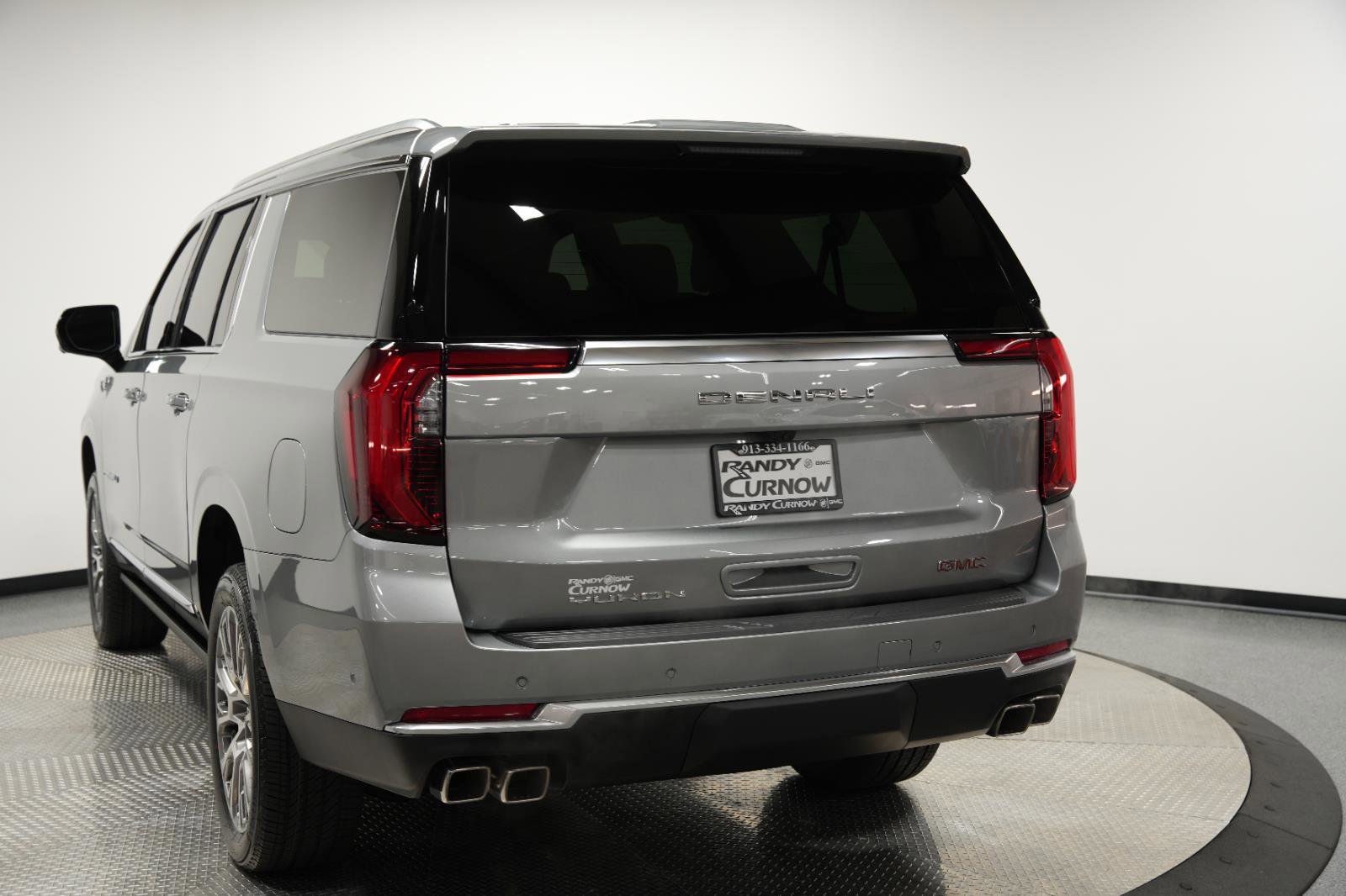 New 2026 GMC Yukon XL Denali w/ Sun & Power Step Package image 8