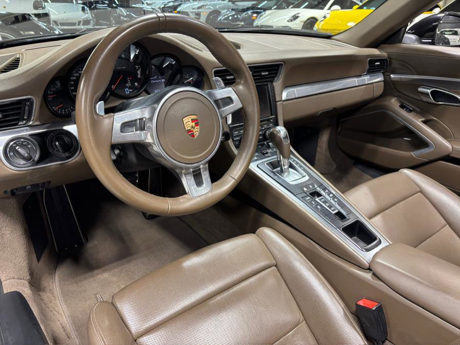 Used 2013 Porsche 911 Carrera 4S image 5