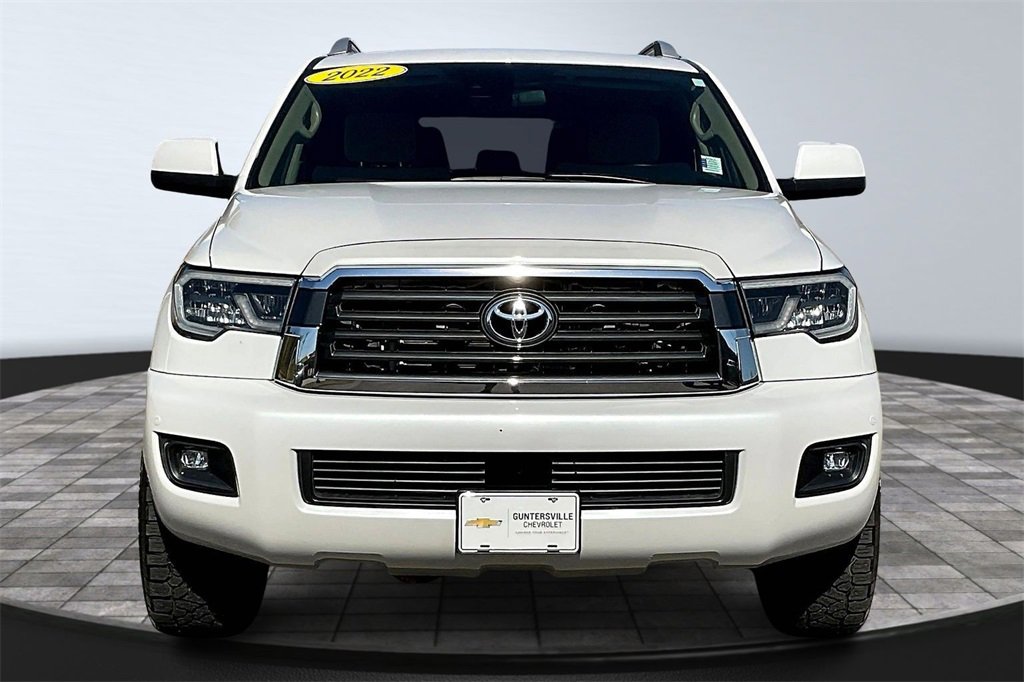 Used 2022 Toyota Sequoia SR5 image 3