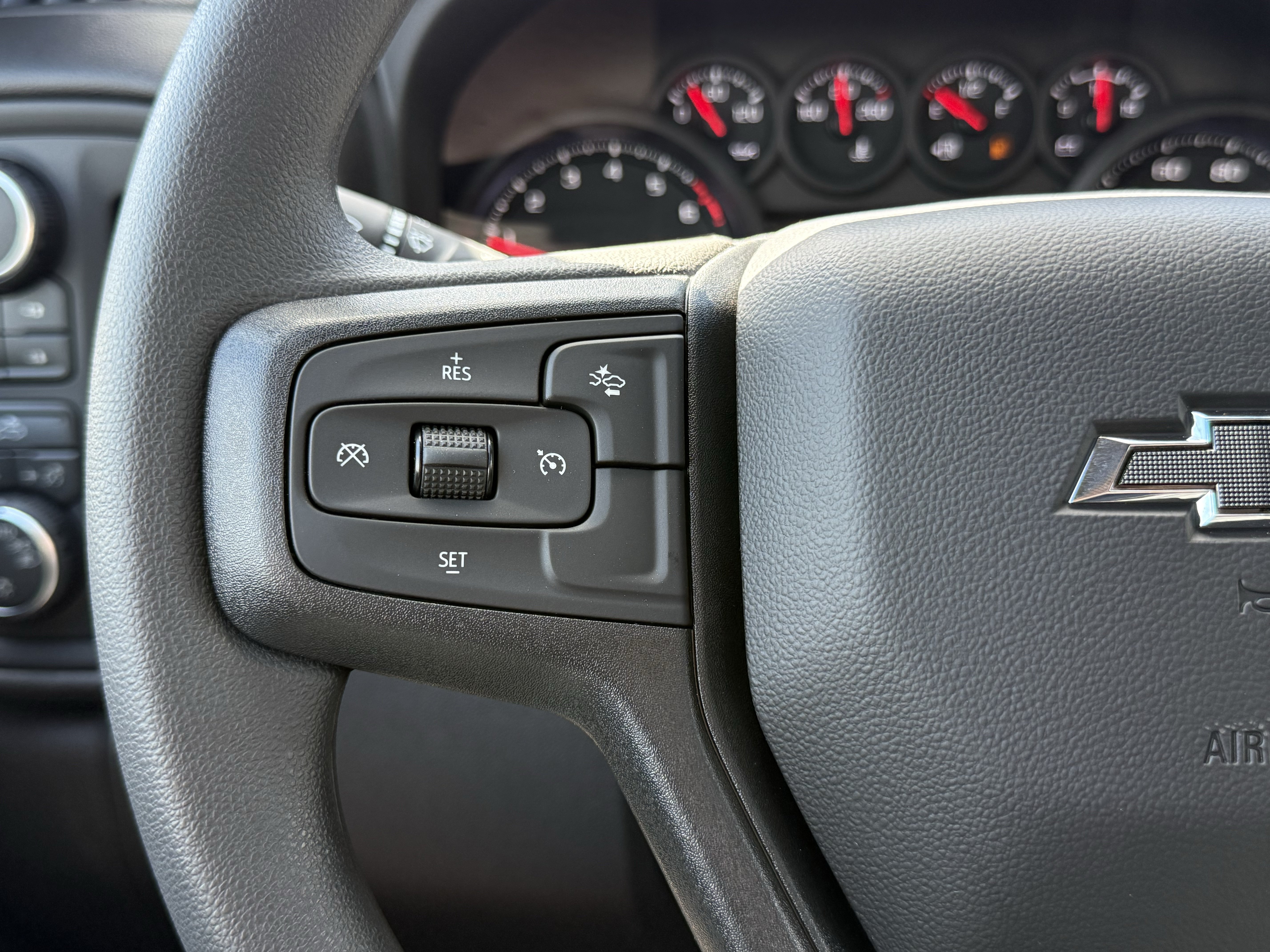 New 2026 Chevrolet Silverado 1500 Custom Trail Boss AWD/4WD image 17