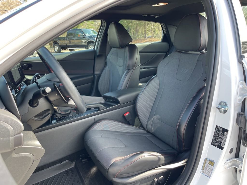 Certified 2025 Hyundai Elantra N Line image 19