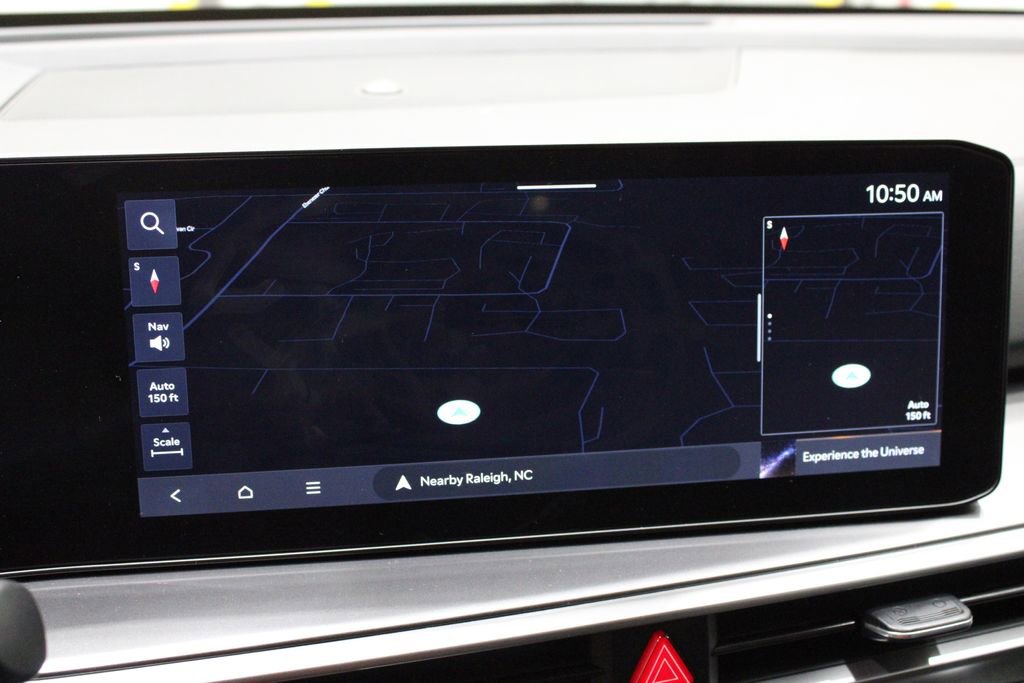 Used 2024 Kia Sorento S image 8