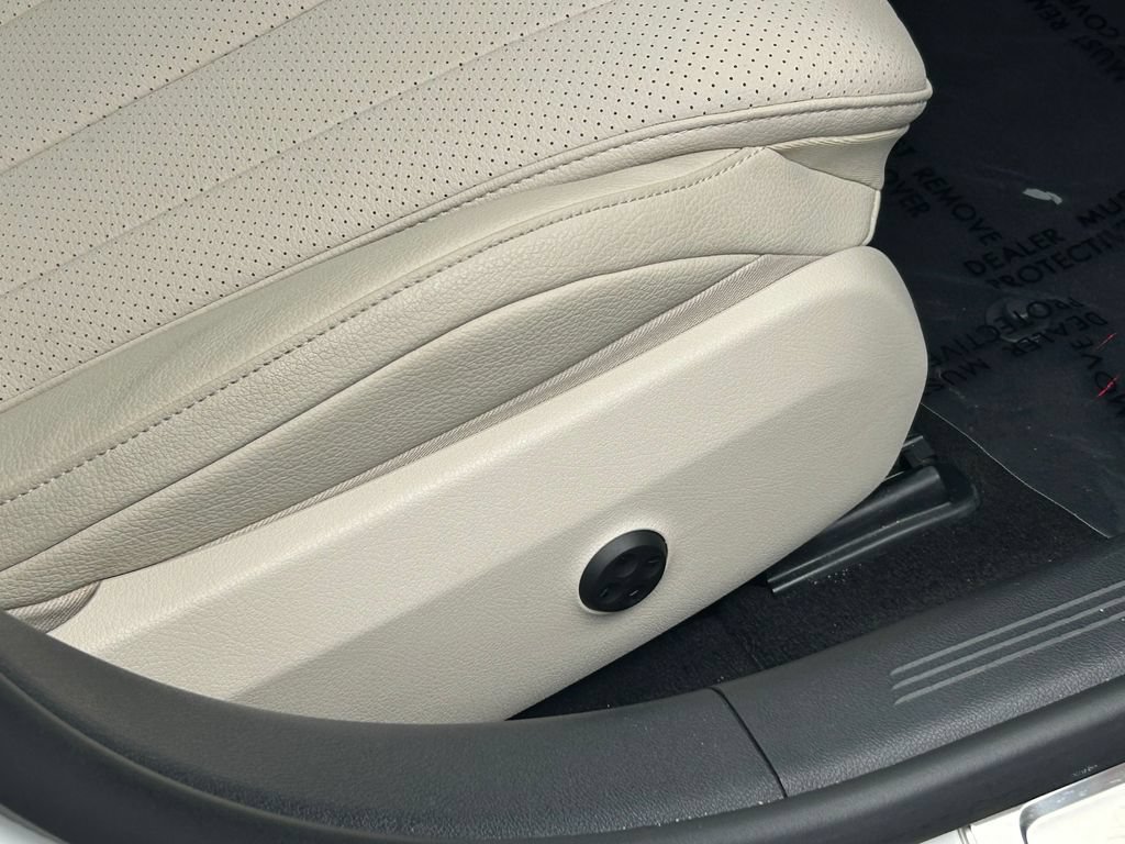 Used 2025 Mercedes-Benz E 350 Sedan w/ Winter Package image 49