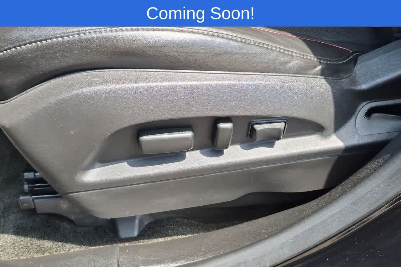 Used 2017 GMC Terrain SLT w/ Driver Alert Package I AWD/4WD image 17
