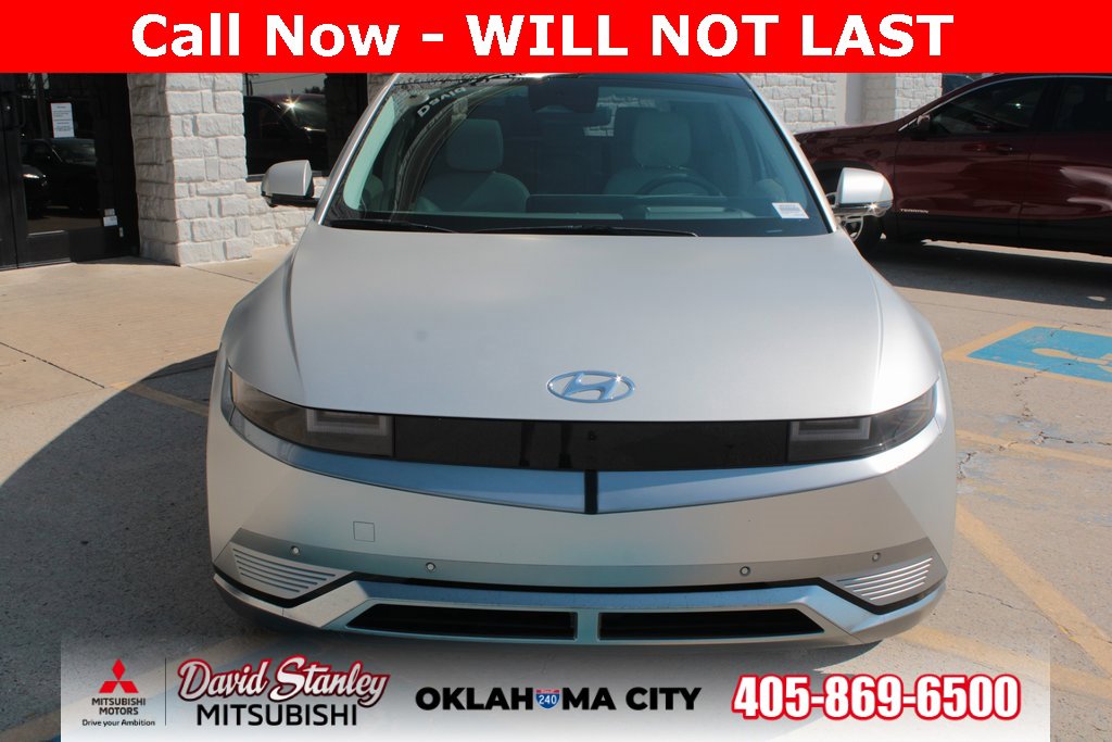 Used 2024 Hyundai Ioniq 5 Limited image 6