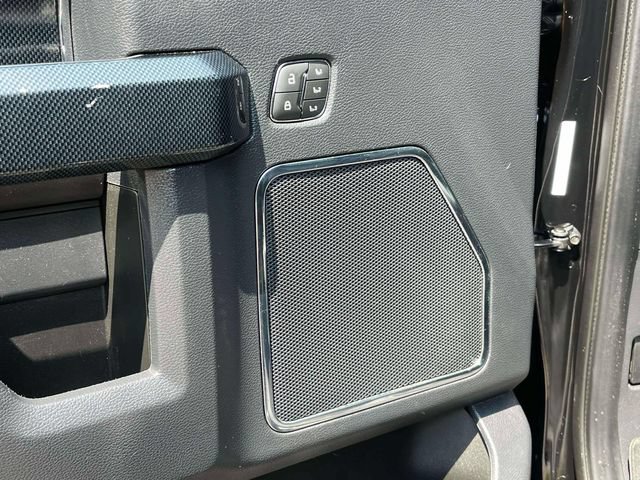 Used 2022 Ford F250 Lariat w/ Lariat Value Package AWD/4WD image 27