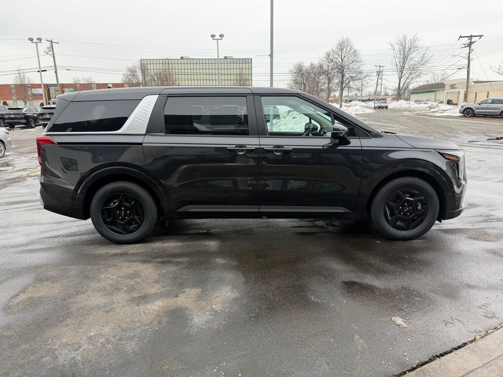 New 2026 Kia Carnival LX image 5