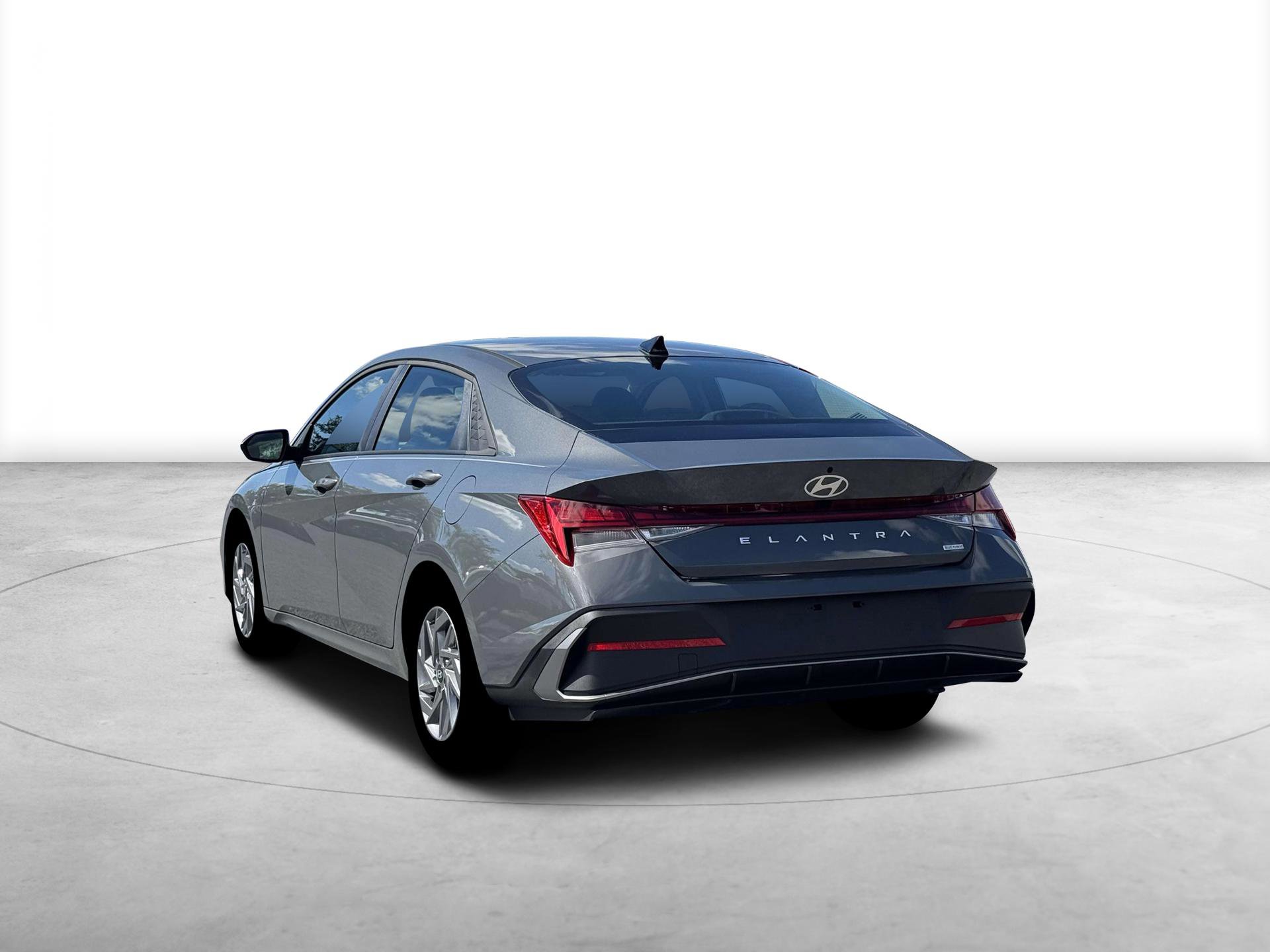 New 2026 Hyundai Elantra Blue image 5