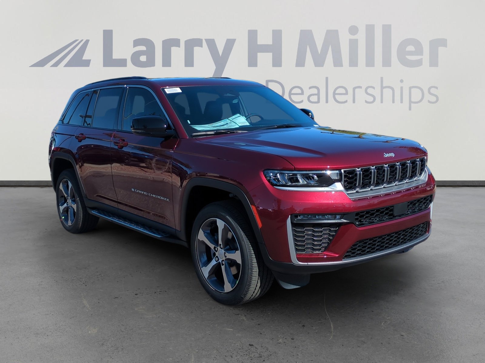 New 2026 Jeep Grand Cherokee Limited AWD/4WD image 7
