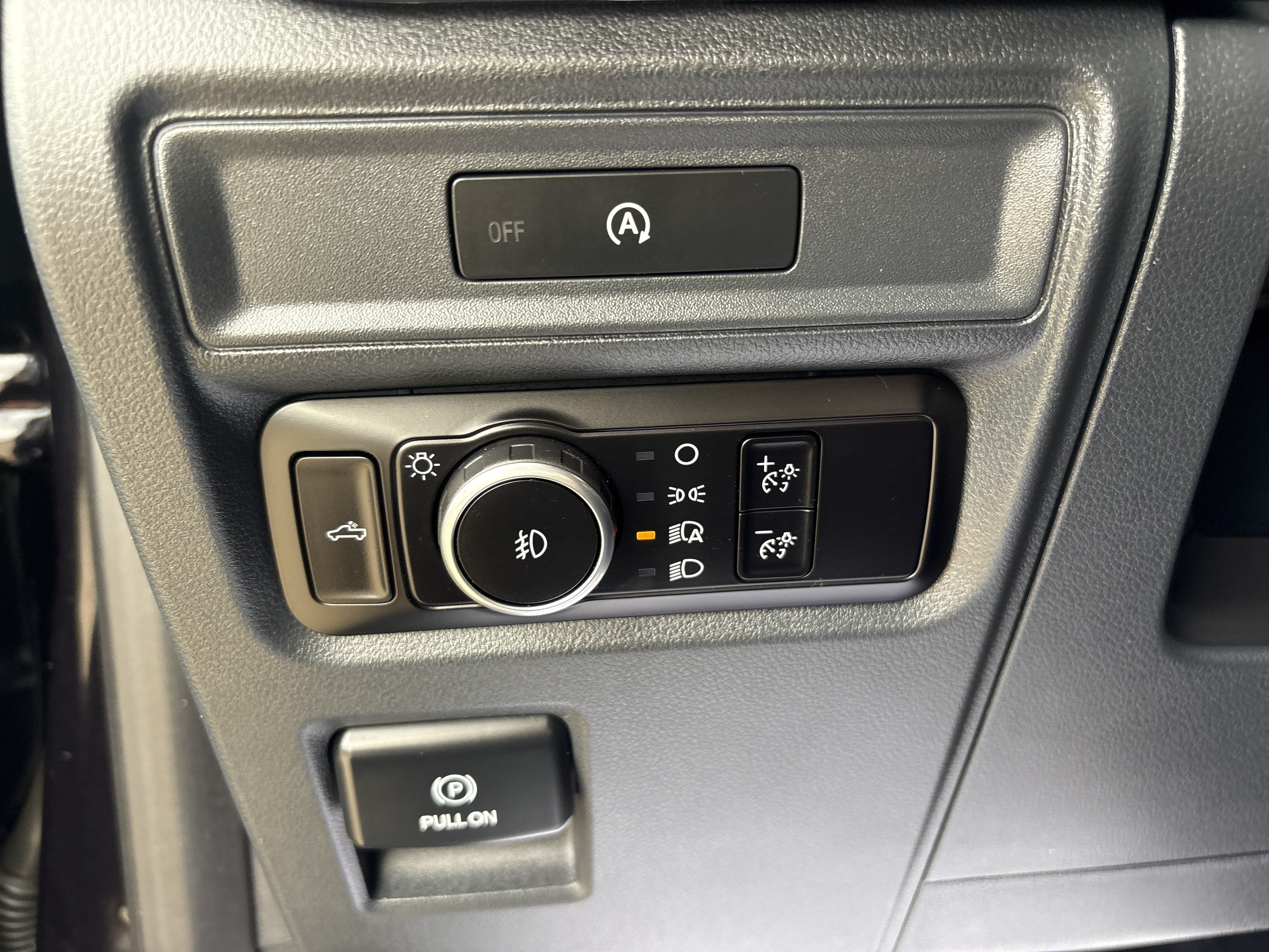 Used 2025 Ford F150 STX w/ STX Black Appearance Package RWD image 12