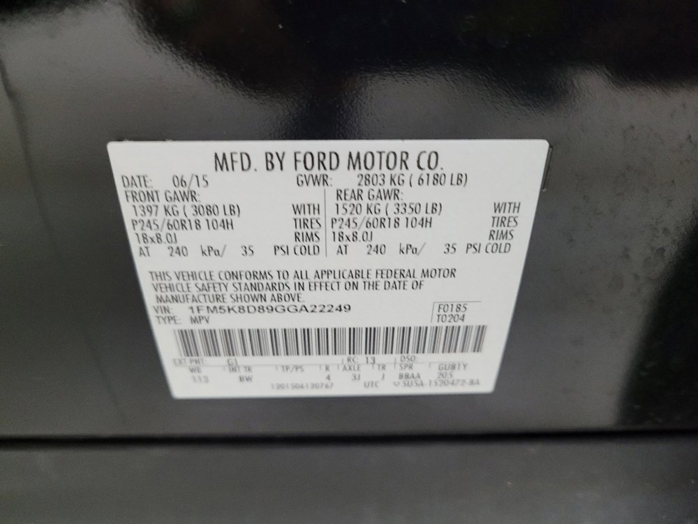 Used 2016 Ford Explorer XLT w/ Equipment Group 202A AWD/4WD image 33