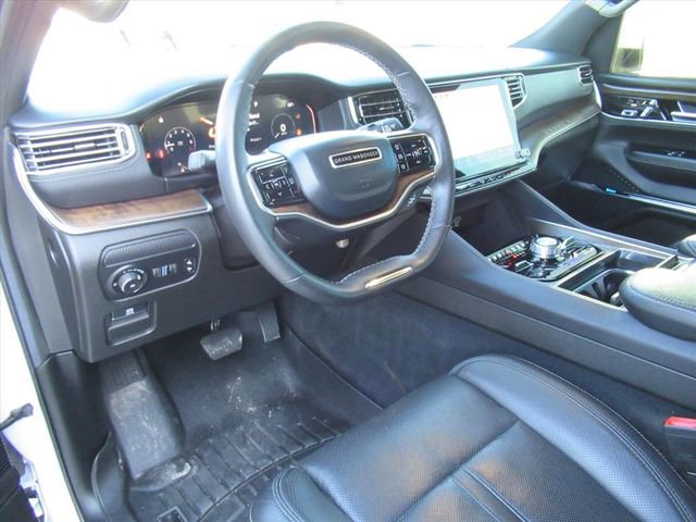Used 2022 Jeep Grand Wagoneer Series I AWD/4WD image 18