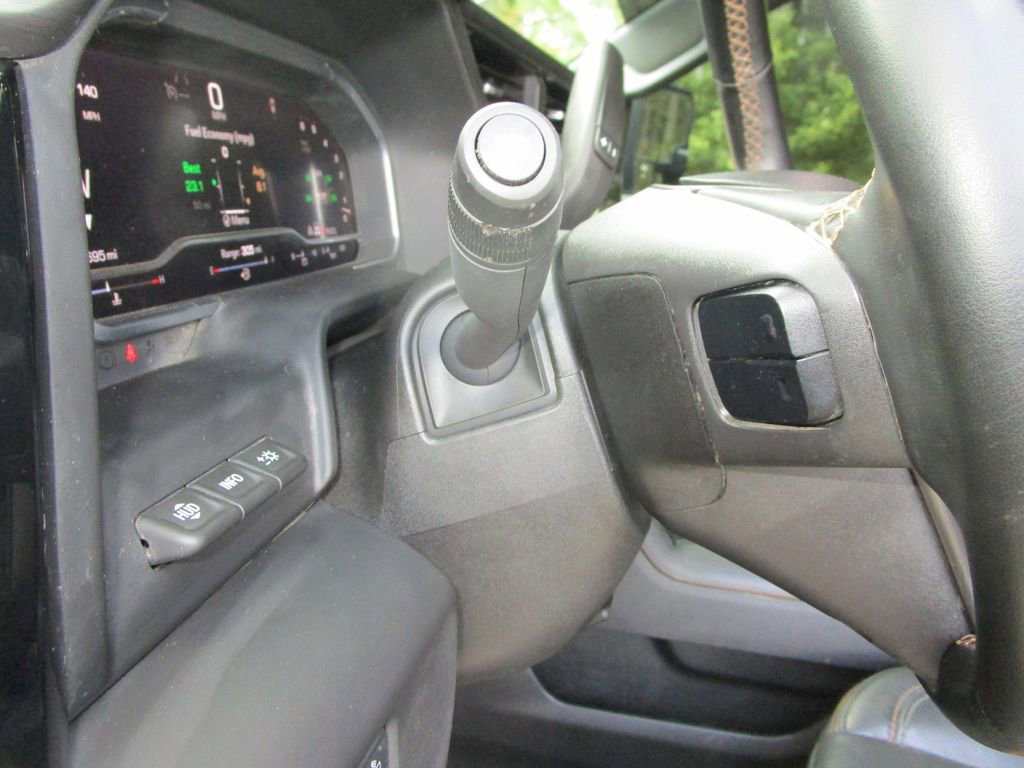 Used 2024 GMC Sierra 2500 AT4 w/ AT4 Premium Plus Package image 37