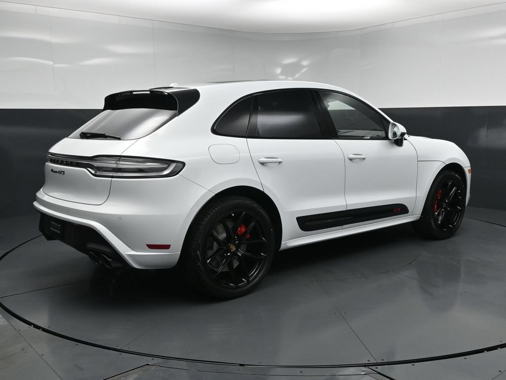 New 2026 Porsche Macan GTS AWD/4WD image 11