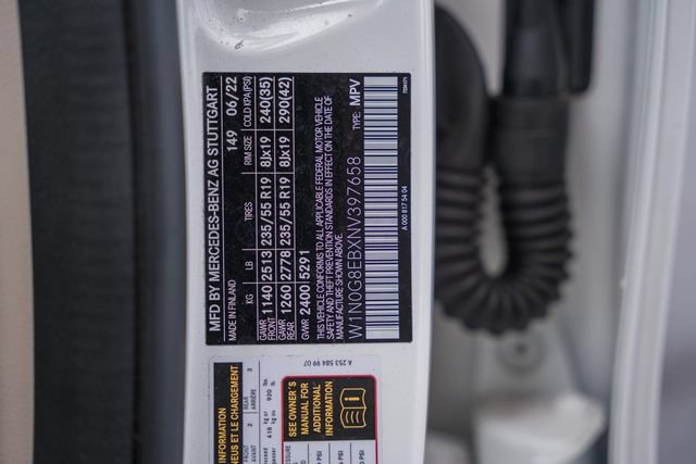 Certified 2022 Mercedes-Benz GLC 300 4MATIC w/ Premium Package Lite image 41