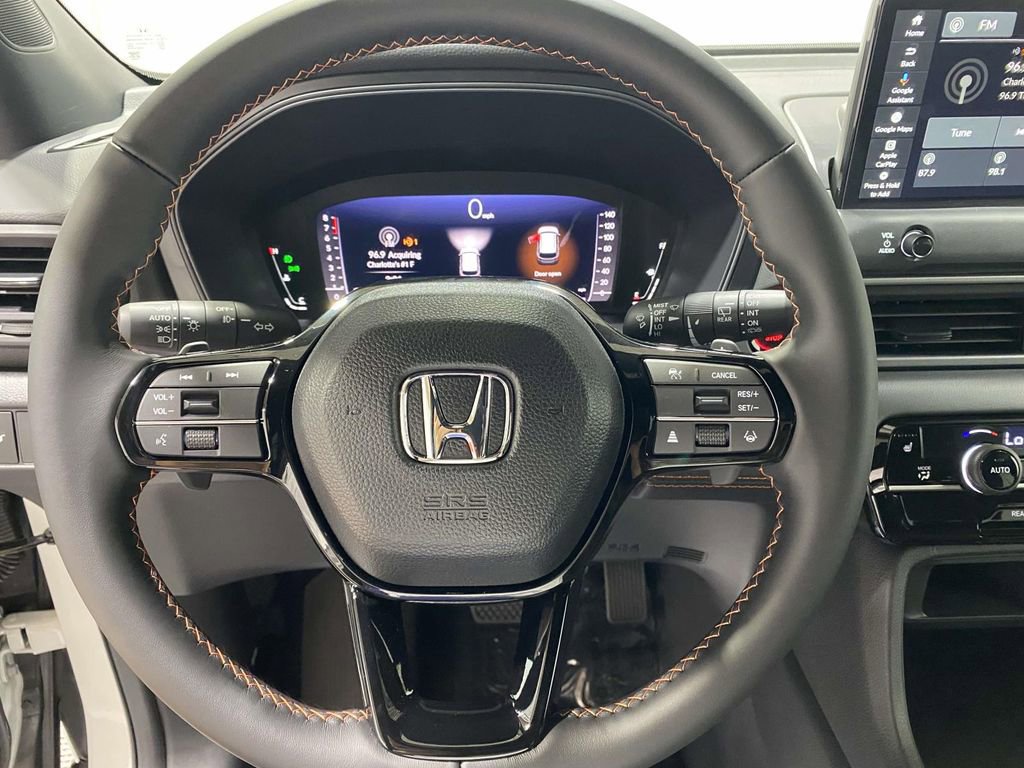New 2026 Honda Pilot Sport image 21