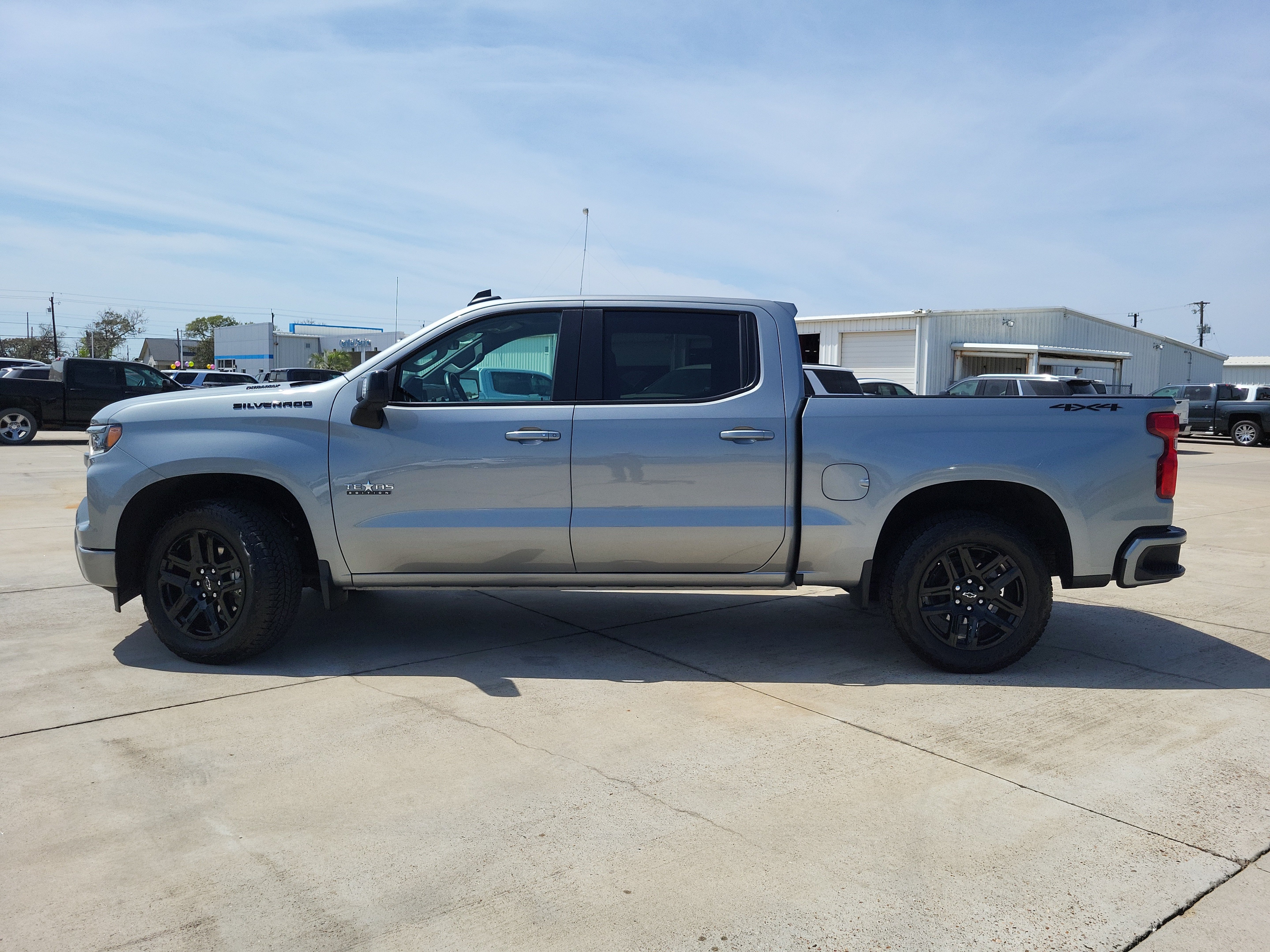 Used 2024 Chevrolet Silverado 1500 RST w/ Texas Edition Plus AWD/4WD image 8