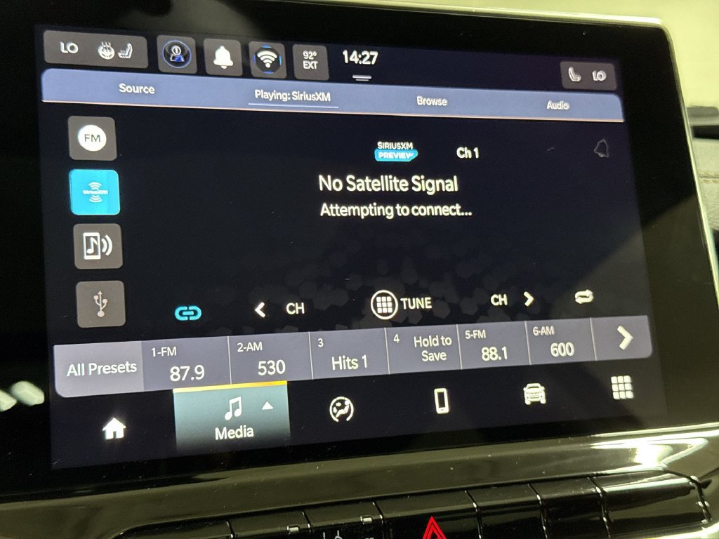 New 2026 Jeep Compass Latitude AWD/4WD image 14