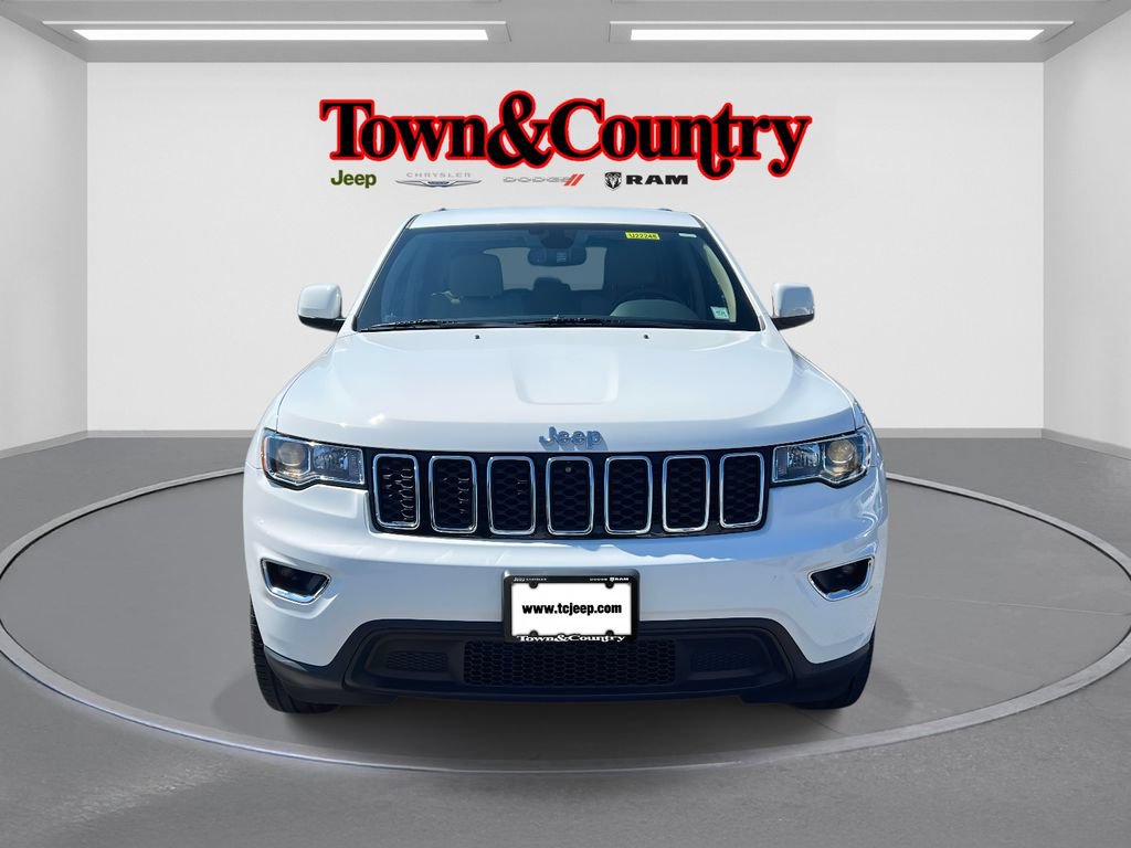 Certified 2022 Jeep Grand Cherokee Laredo E AWD/4WD image 2