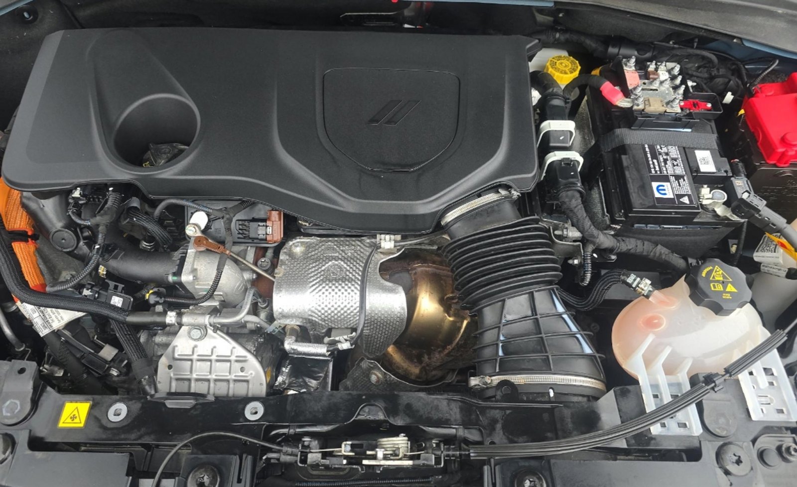 Used 2024 Dodge Hornet R/T w/ R/T Blacktop Package image 22