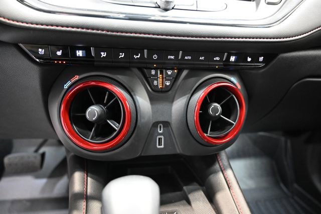 Used 2024 Chevrolet Blazer RS w/ Enhanced Convenience Package image 17