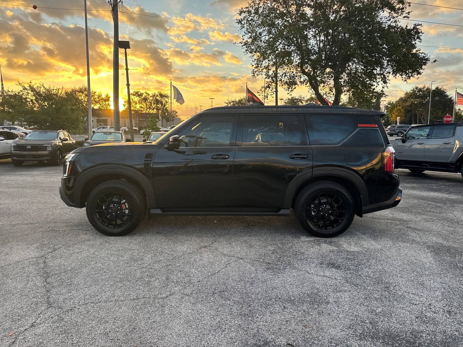 New 2026 Nissan Armada PRO-4X AWD/4WD image 10