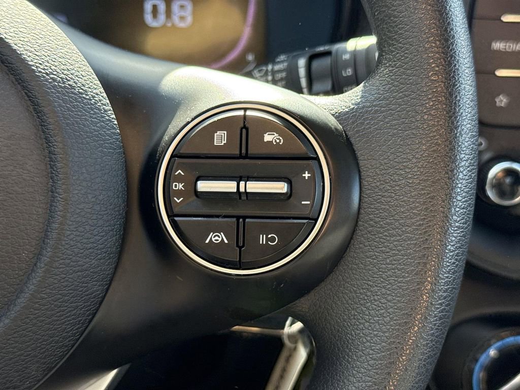 Used 2024 Kia Soul LX w/ Option Group 015 image 31