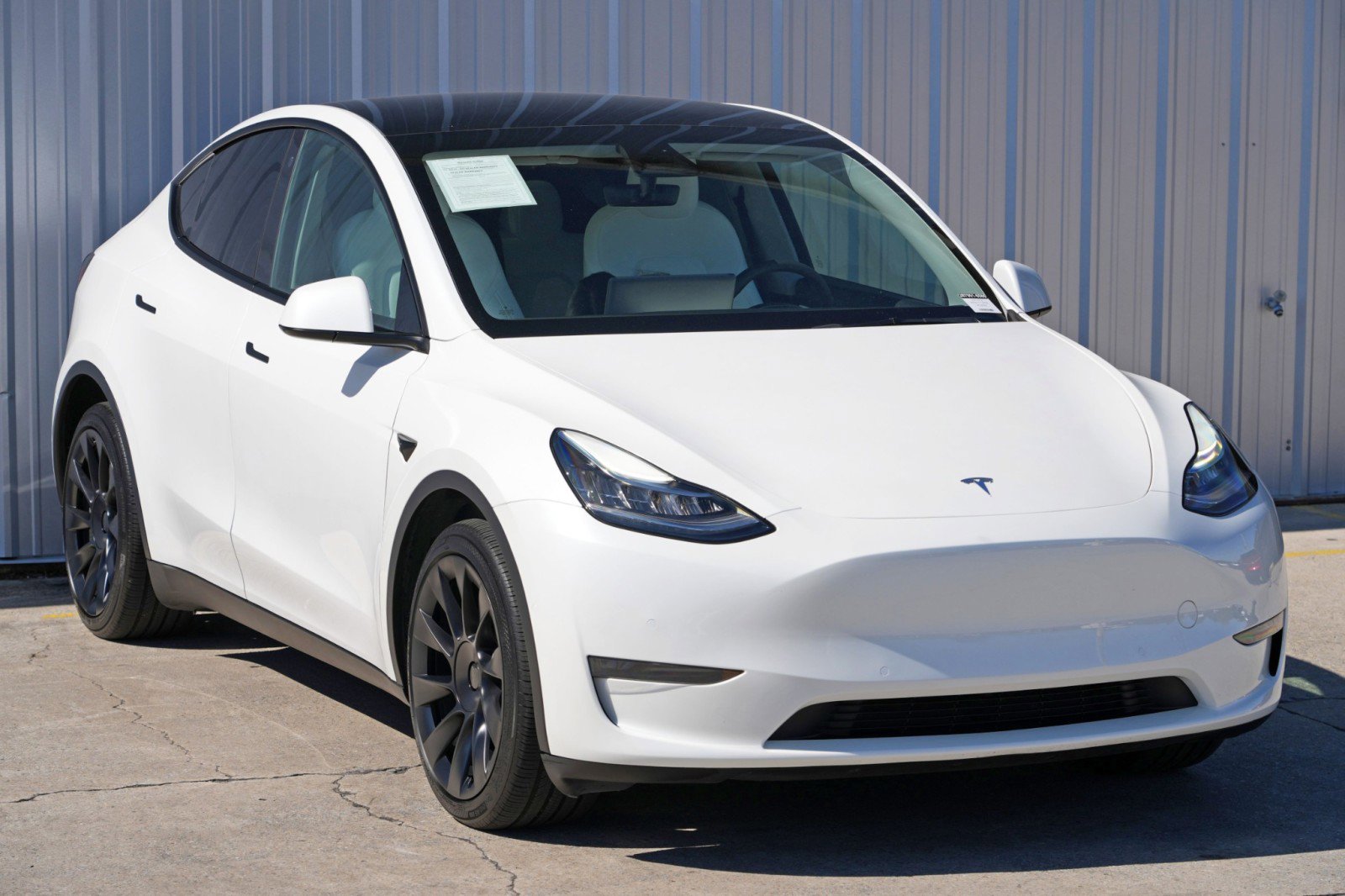 Used 2021 Tesla Model Y Long Range image 55