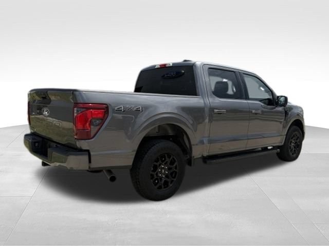 Used 2024 Ford F150 XLT w/ XLT Black Appearance Package AWD/4WD image 16