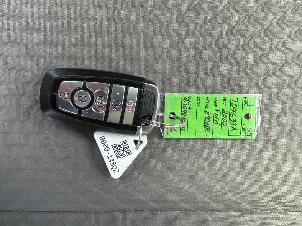 Used 2022 Ford Escape SE w/ Convenience Package FWD image 13