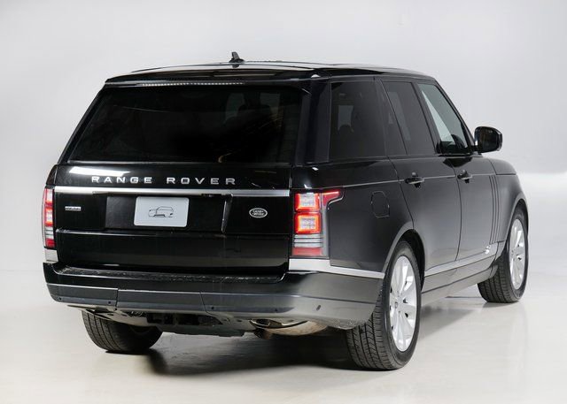 Used 2016 Land Rover Range Rover HSE image 2