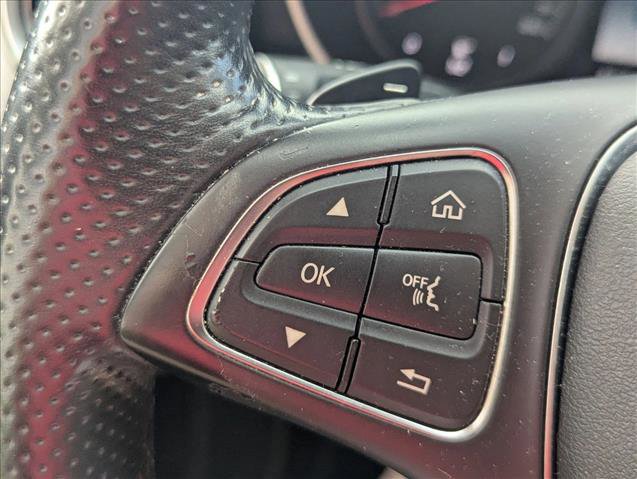 Used 2015 Mercedes-Benz C 300 4MATIC Sedan image 11