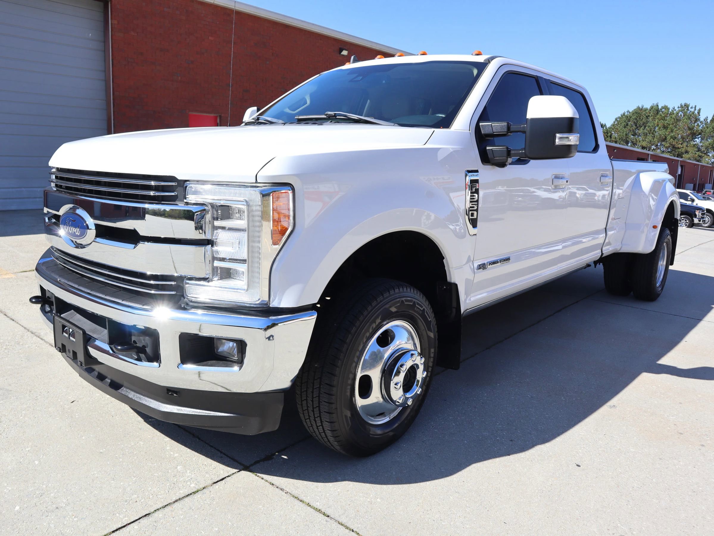 Used 2019 Ford F350 Lariat w/ Lariat Ultimate Package image 1