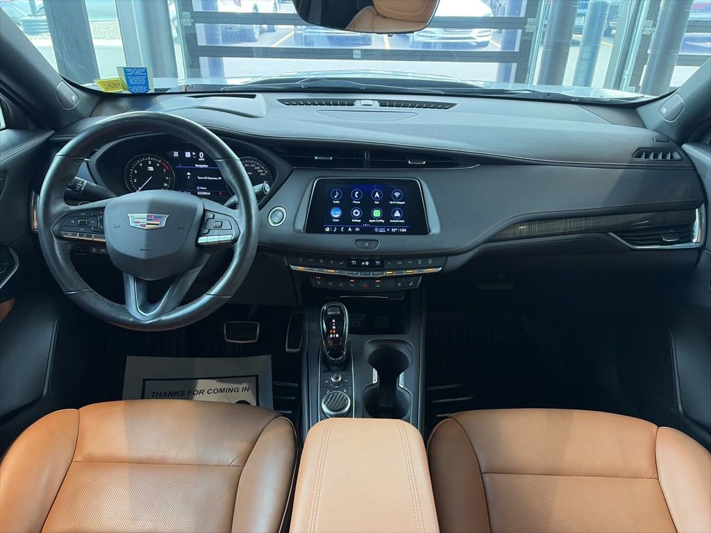 Used 2023 Cadillac XT4 Sport w/ LPO, Onyx Lite Package AWD/4WD image 7