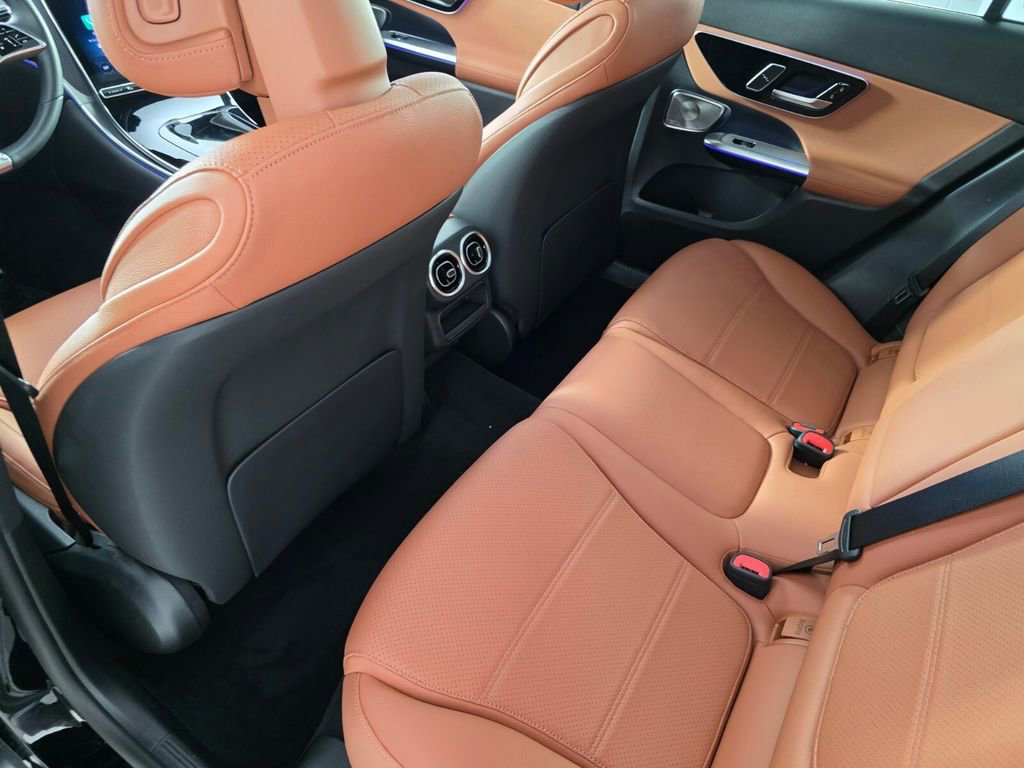 Certified 2025 Mercedes-Benz GLC 300 image 15