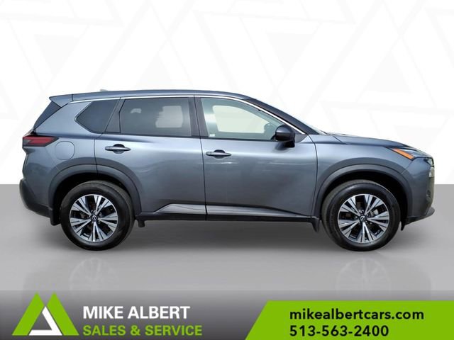 Used 2023 Nissan Rogue SV image 8
