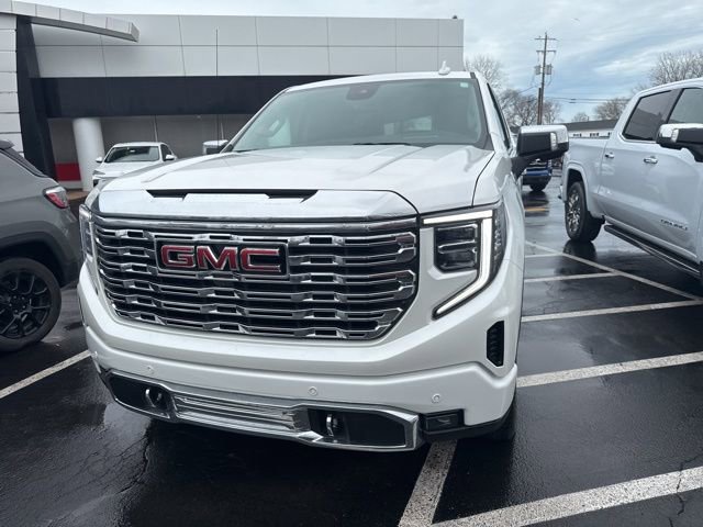 Certified 2023 GMC Sierra 1500 Denali w/ Denali Reserve Package image 4