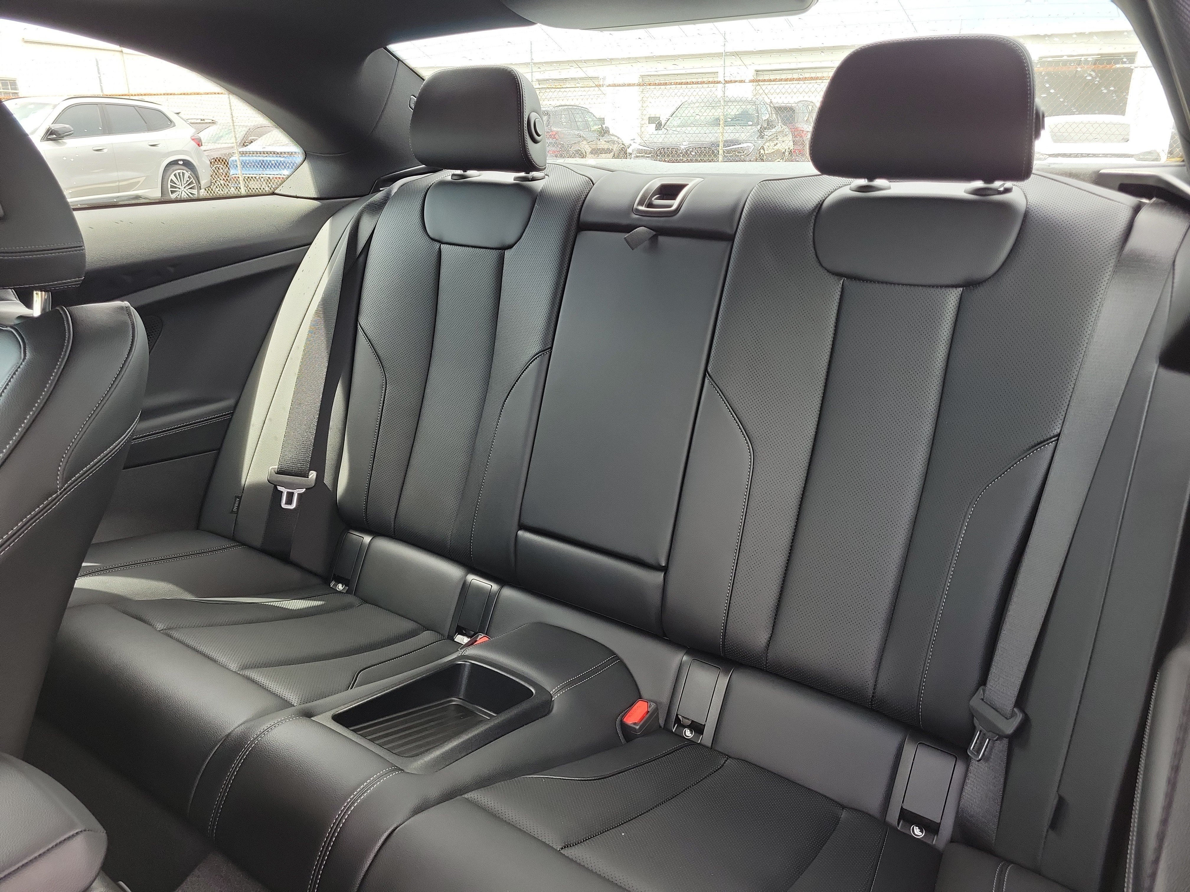 Used 2025 BMW 230i Coupe RWD image 8