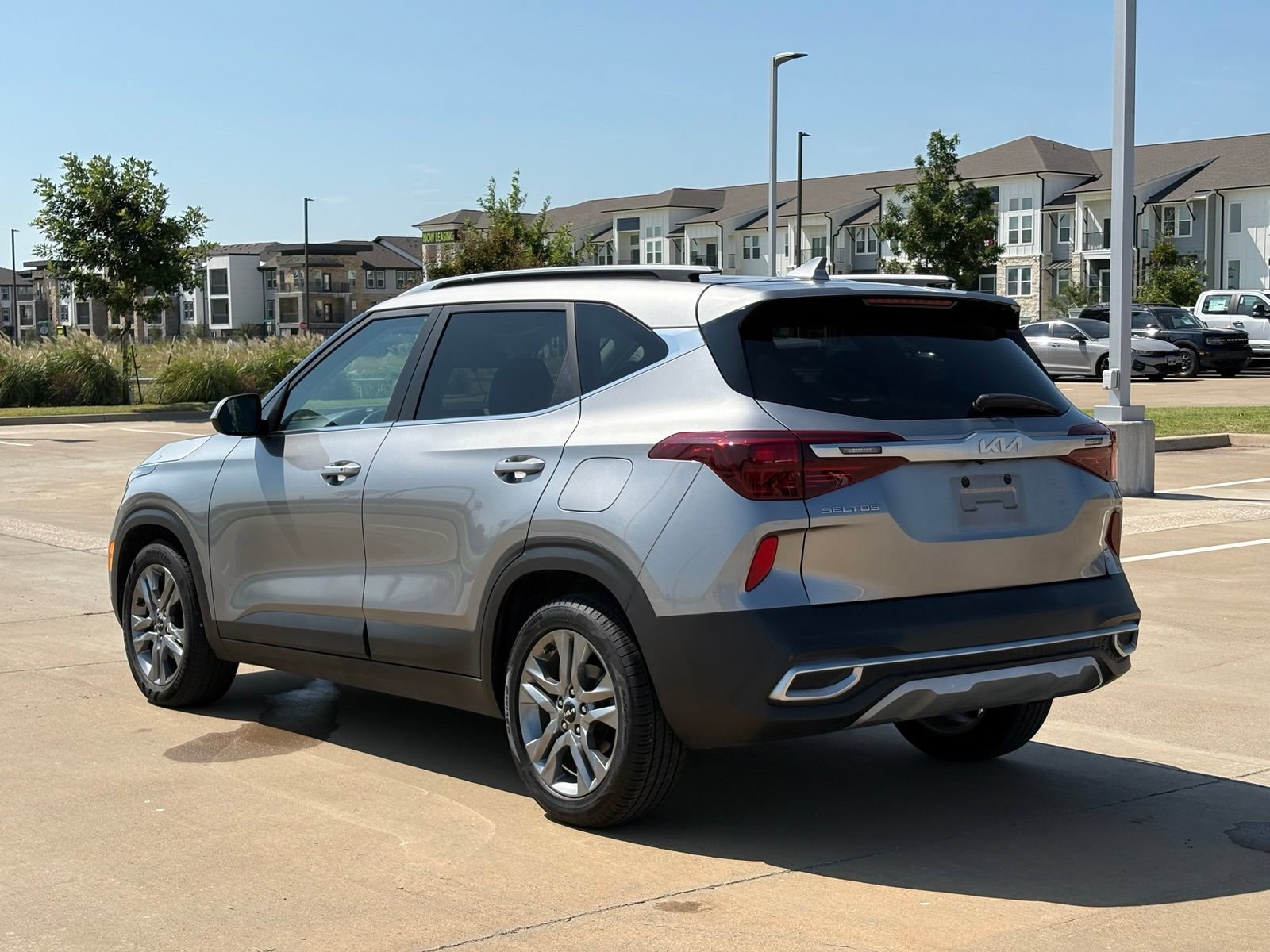 Used 2022 Kia Seltos S FWD image 5