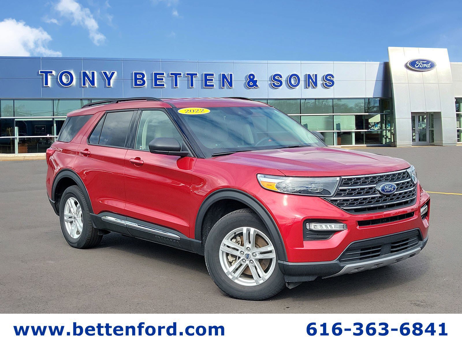 Used 2022 Ford Explorer XLT w/ Equipment Group 202A