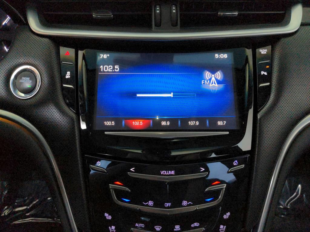Used 2015 Cadillac XTS Luxury AWD/4WD image 23