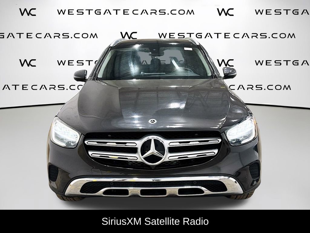 Used 2021 Mercedes-Benz GLC 300 image 4