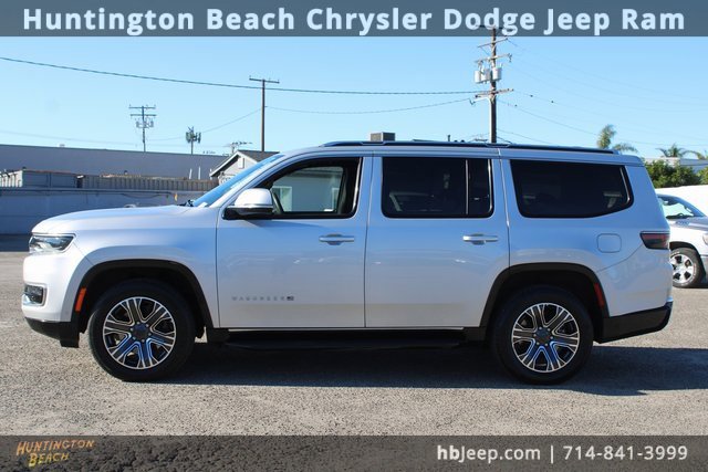 Used 2022 Jeep Wagoneer Series III image 9