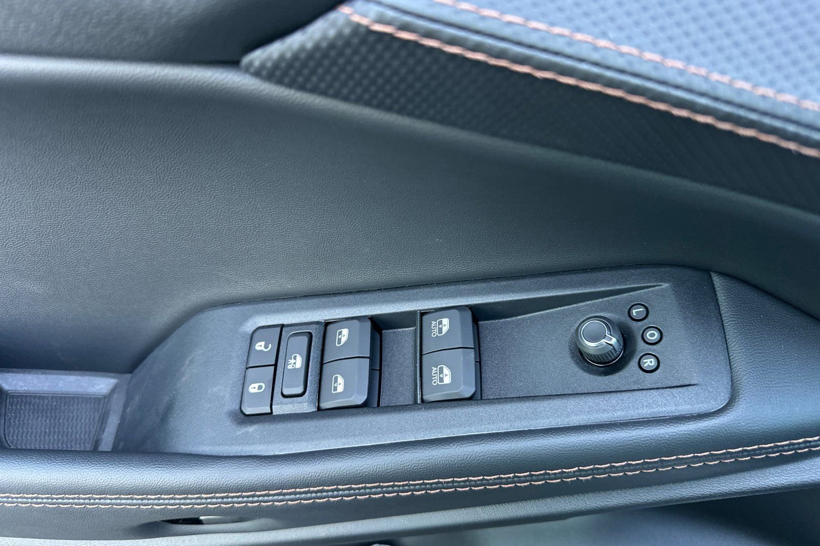 New 2026 Jeep Cherokee Overland AWD/4WD image 8